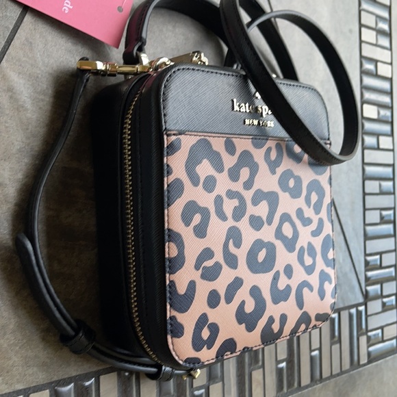 Kate Spade daisy graphic leopard vanity crossbody - Picture 3 of 16